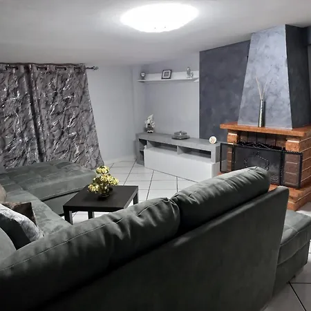 Alojamento de Acomodação e Pequeno-almoço Beb Doan